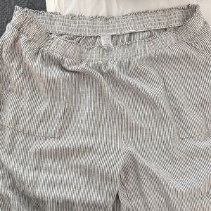 Time and Tru Monochrome Striped Pants